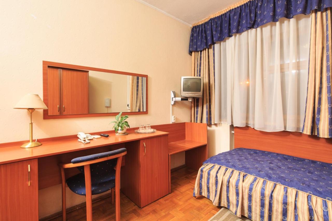 Zhayvir Hotel Kyiv Exterior photo
